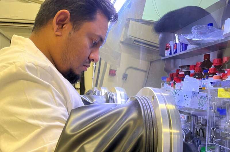 Smart electrolyte offers dual protection against thermal runaway in lithium-ion batteries